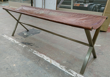 Devanet leather bench